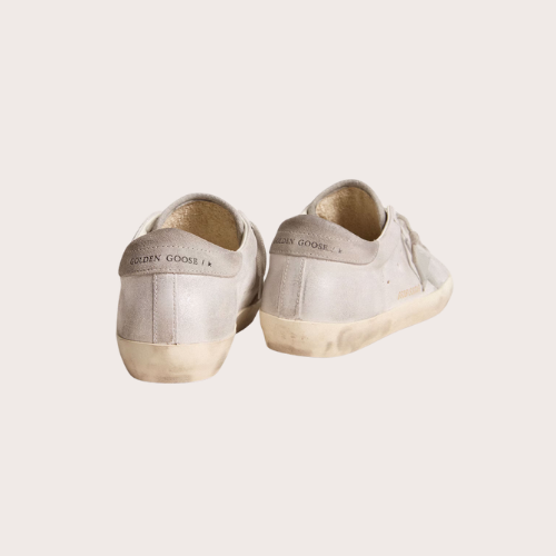 GOLDEN GOOSE