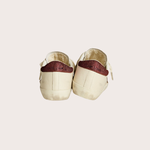 GOLDEN GOOSE